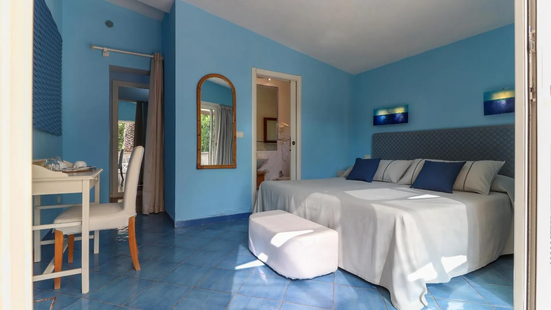Appart hôtel Residence Les Oliviers Porto Azzurro
