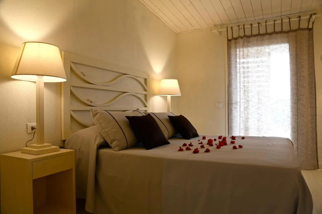 Residence Les Oliviers Porto Azzurro Aparthotel