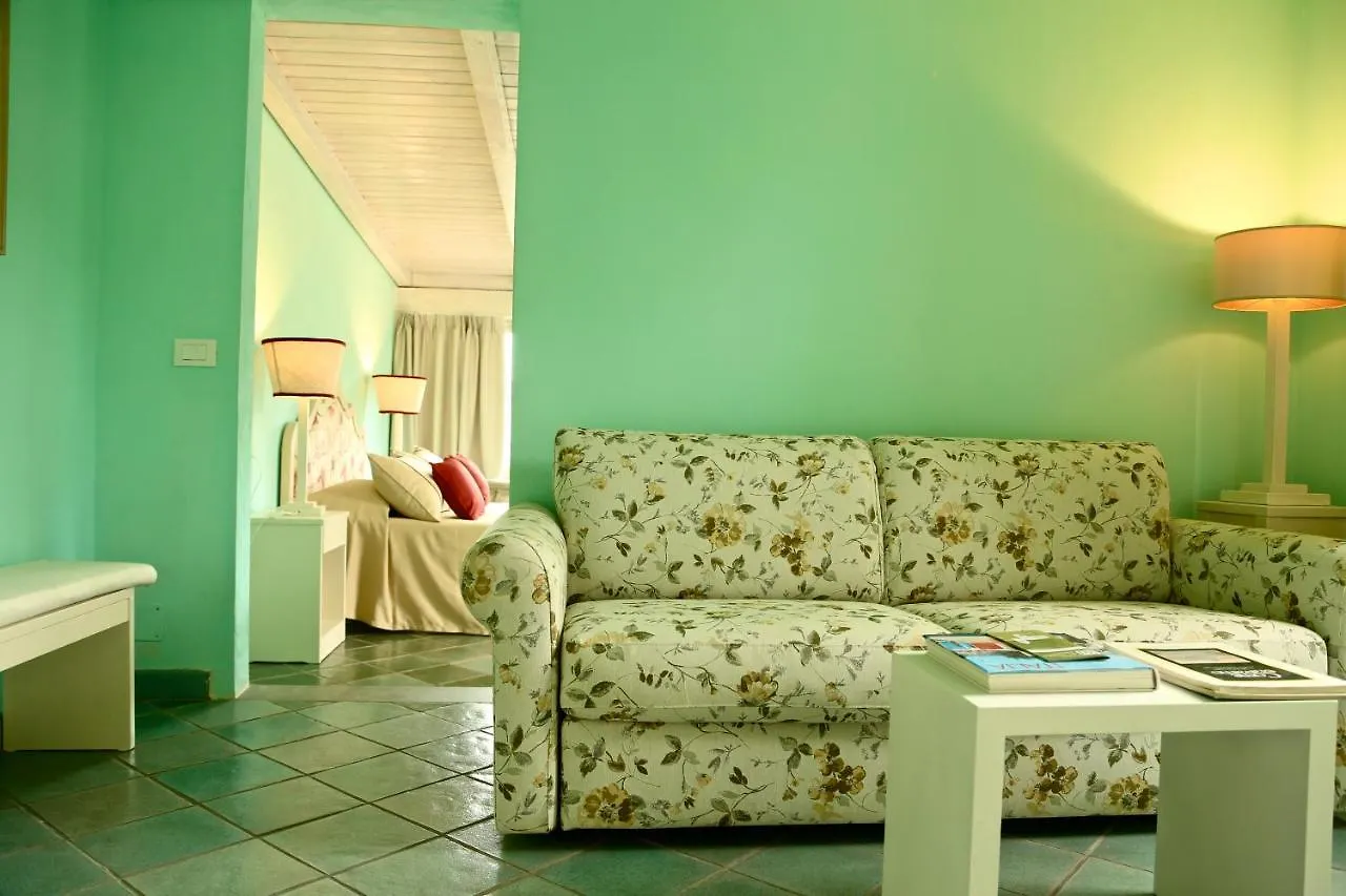 Residence Les Oliviers Porto Azzurro Aparthotel