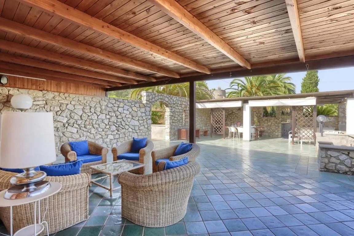 Residence Les Oliviers Porto Azzurro Aparthotel