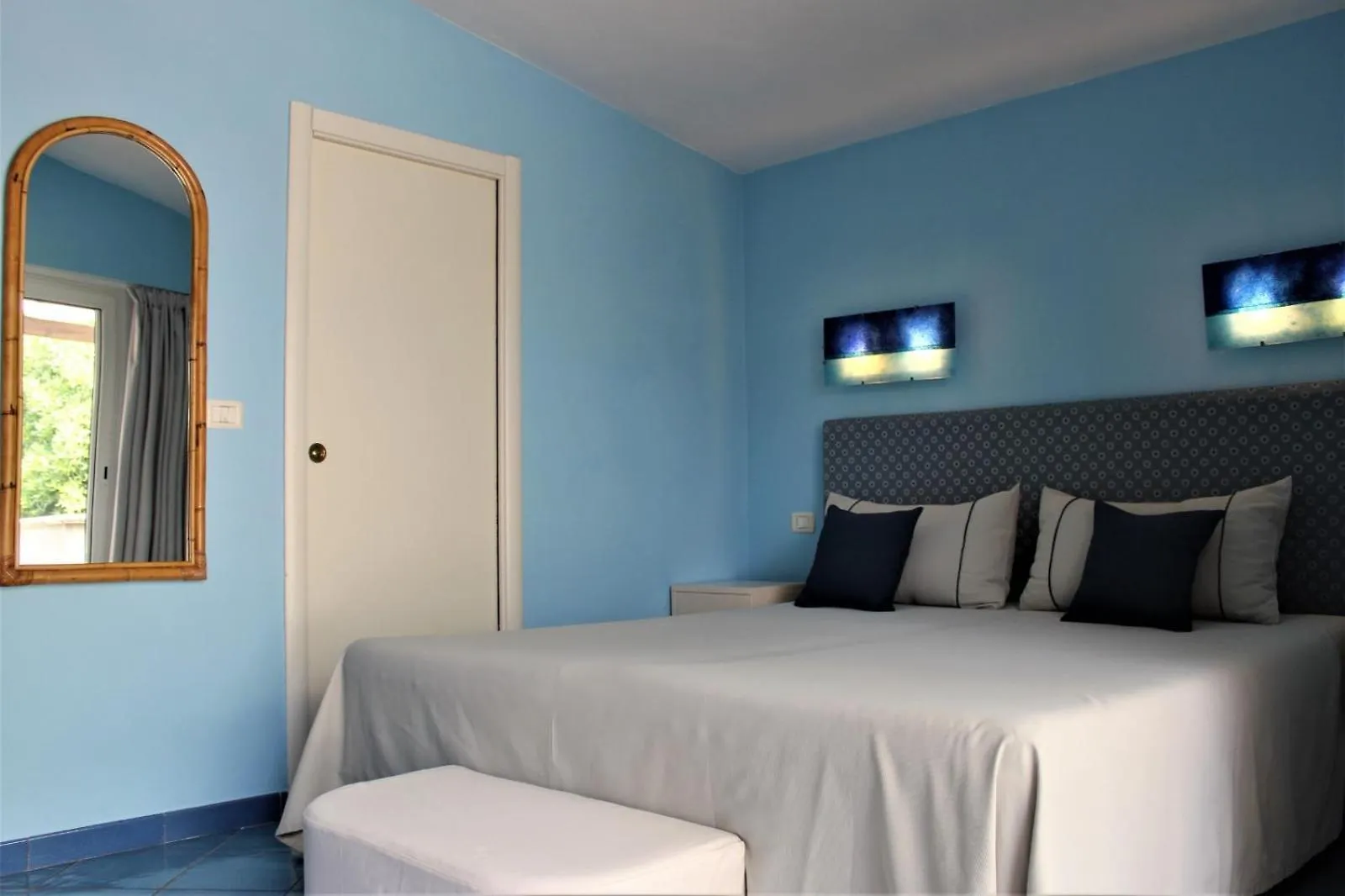 Residence Les Oliviers Porto Azzurro Italia